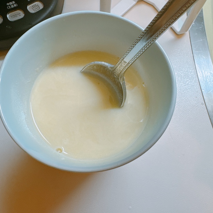 味の素プロテインスープコーンクリームを完成させた図